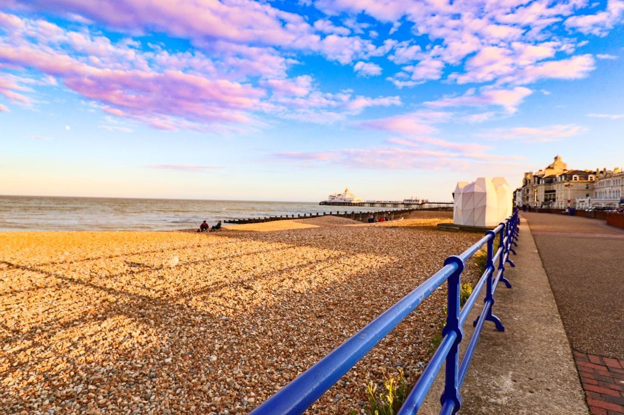 Beach Front Guest House WTA-toernooi van WTA-toernooi van Eastbourne Buitenkant foto